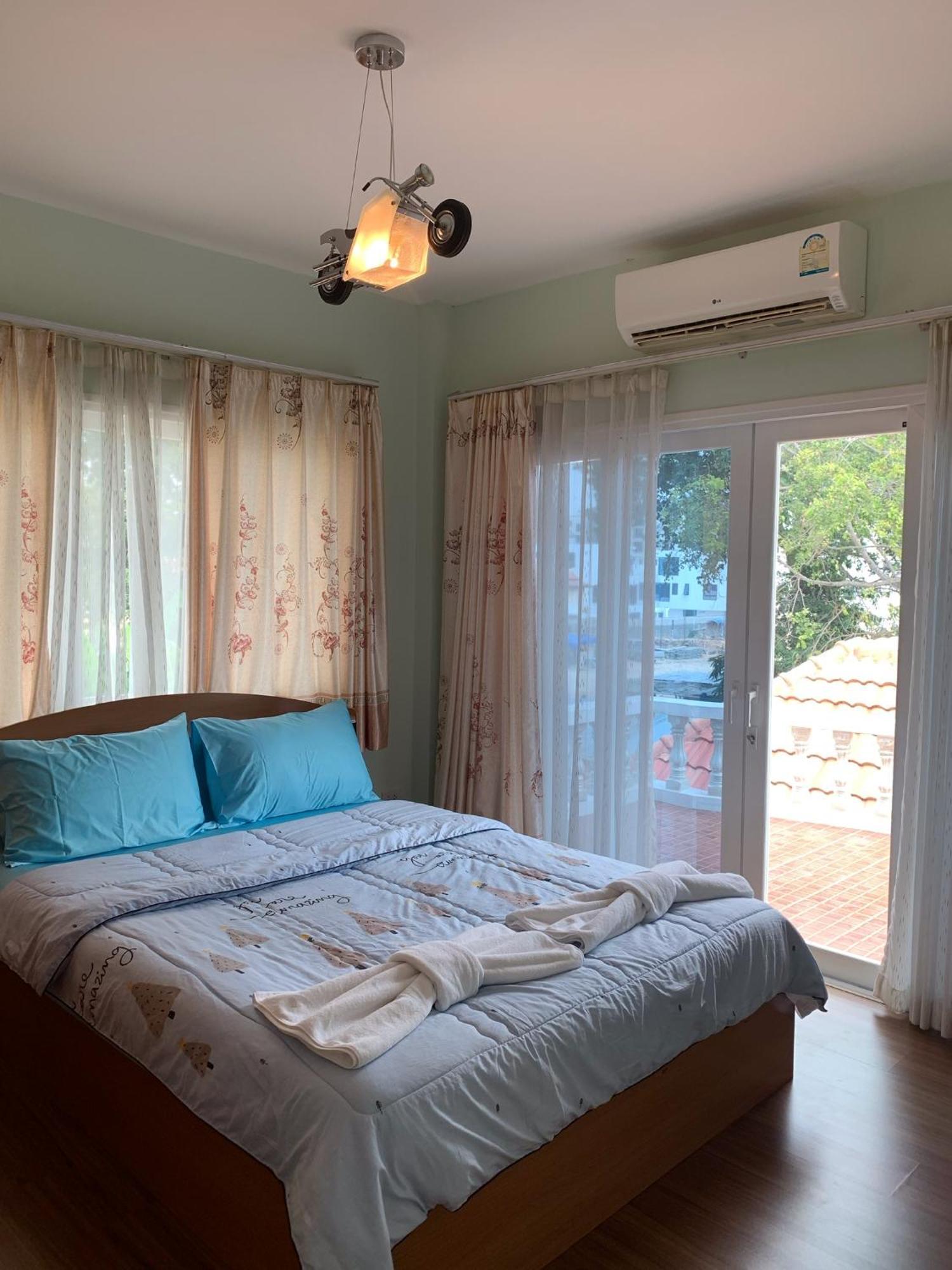 Yoch Pool Villa Pattaya ภายนอก รูปภาพ