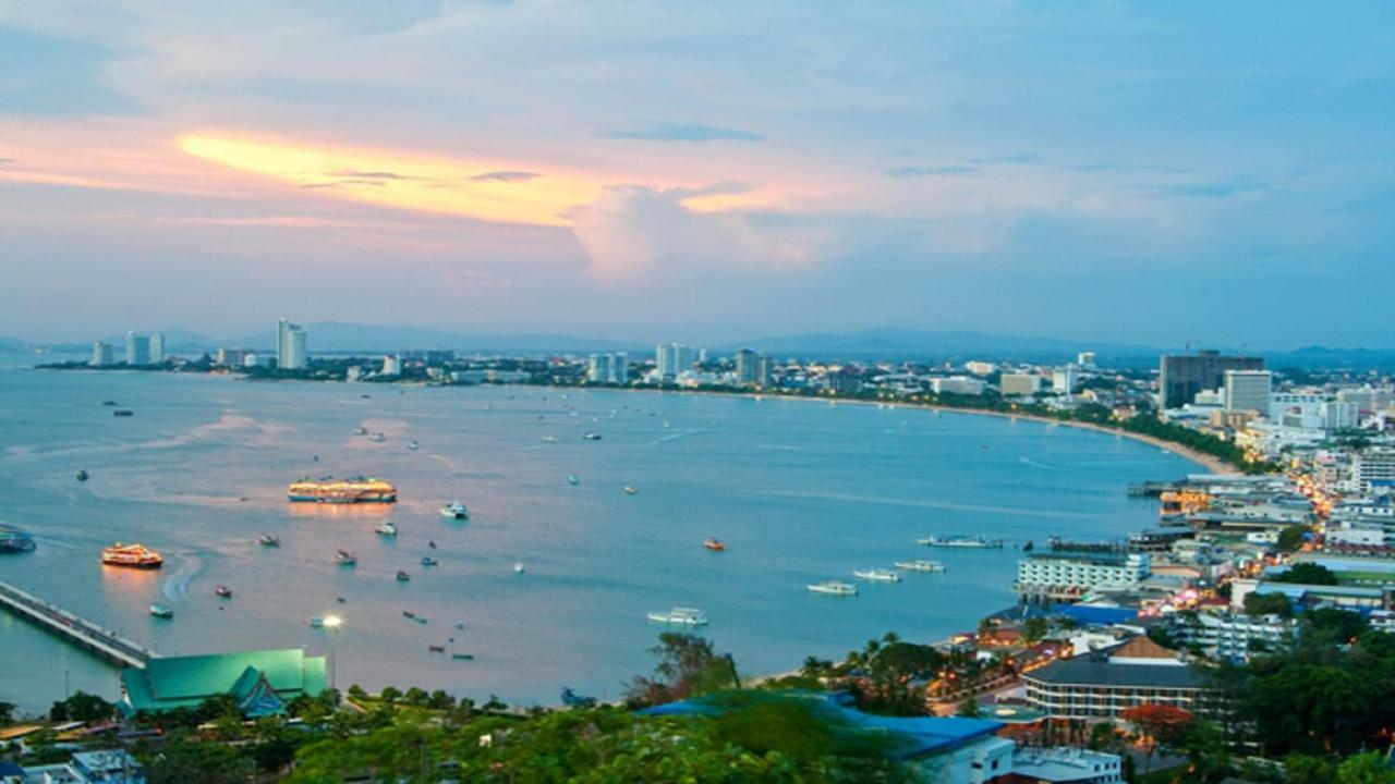 Yoch Pool Villa Pattaya ภายนอก รูปภาพ