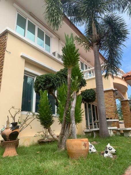 Yoch Pool Villa Pattaya ภายนอก รูปภาพ